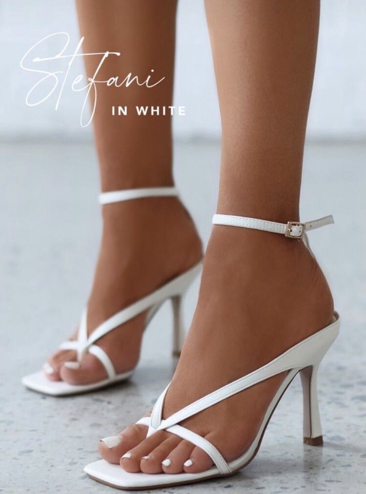 White hotsell thong heels