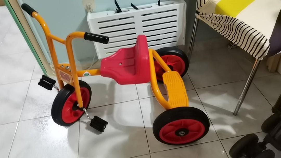 超硬淨三輪車 大人可企輔助滑行 兒童 孕婦用品 嬰兒玩具 Carousell