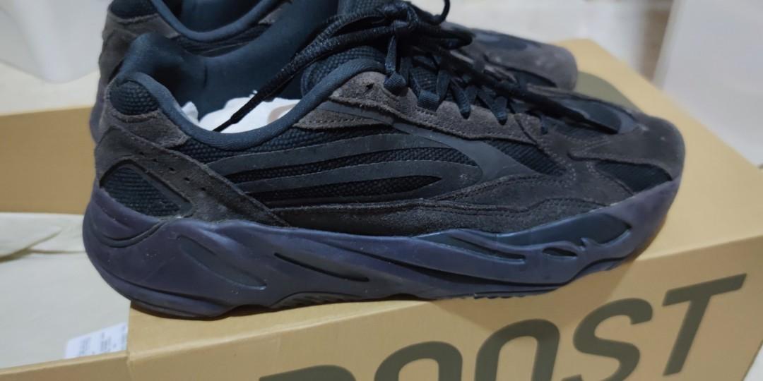 Adidas x yeezy shop boost 700 v2 sneakers