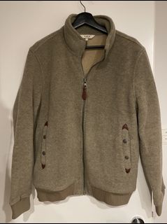 （分類：）位於 。 由 annifinds 提交（商品編號 1127474769，圖片 1）。簡介： 。
