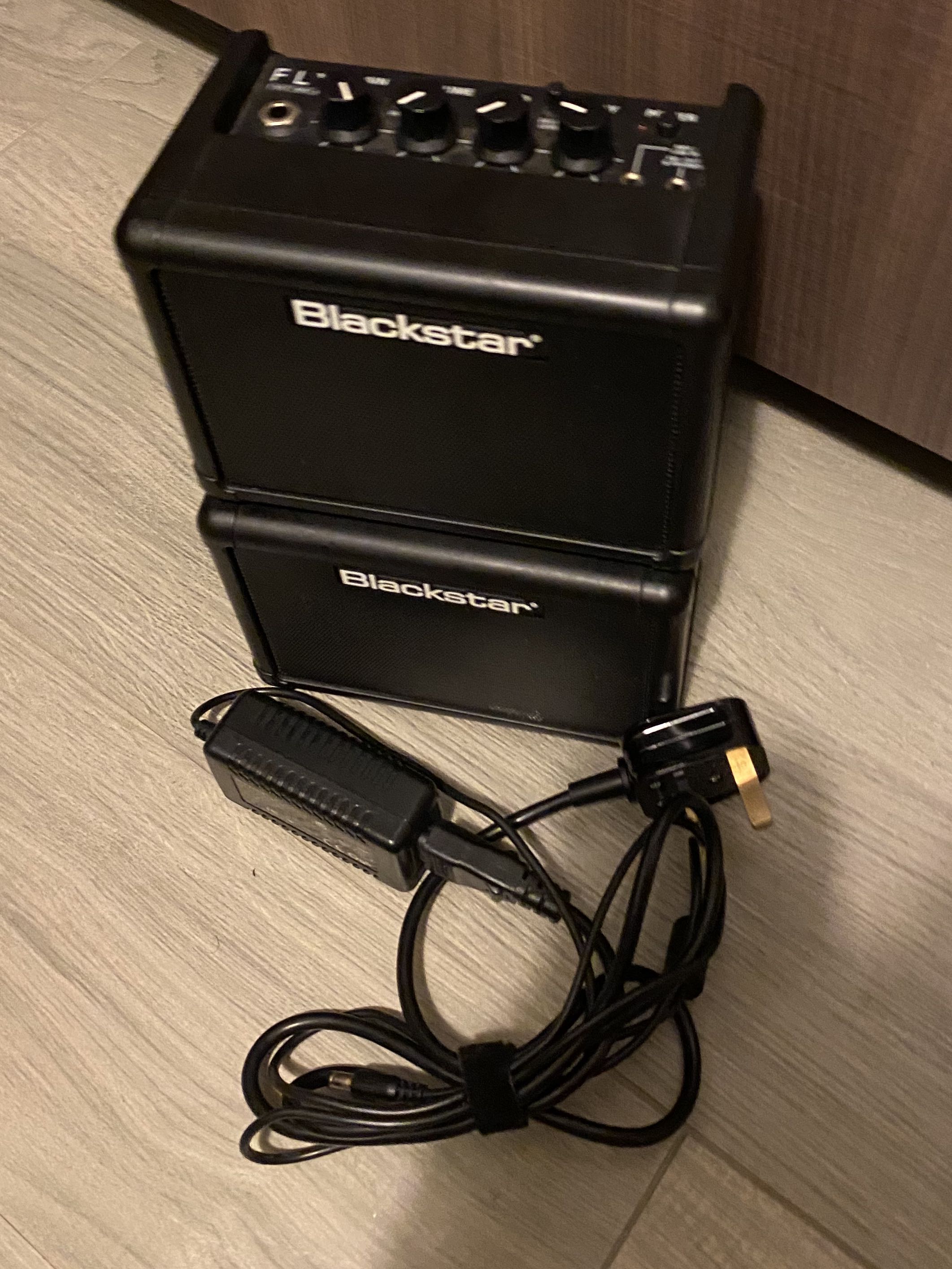Blackstar Fly 3 Stereo Pack w/ Adapter (Guitar Amplifier), Hobbies
