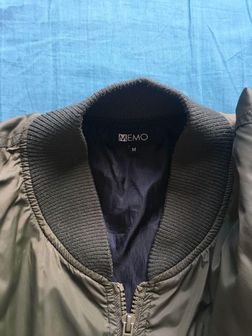 Bomber jacket and jacket with zippable hood (Category: Coats, Jackets and Outerwear) located in Quezon City. Submitted by mondstuff (Listing ID 1127376042, Image 3). Description: -no damage -used -doesn’t fit anymore -take both.
