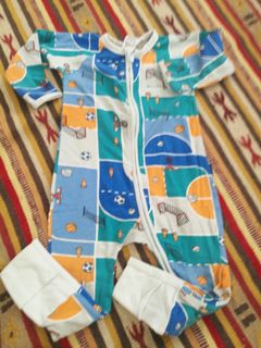 (Category: ) located in . Submitted by nunupreloved80 (Listing ID 1127413554, Image 1). Description: .