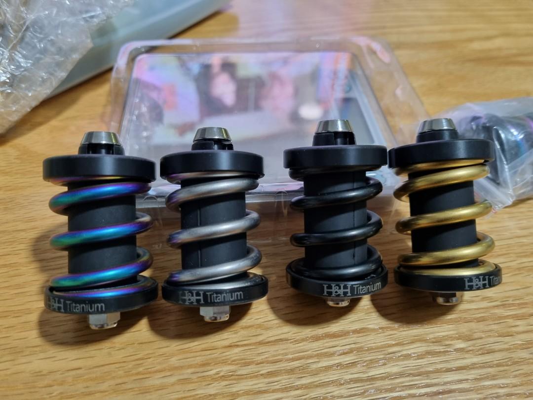 Brand new H H Suspension Block Brompton with titanium screw gold titianium black oil slick