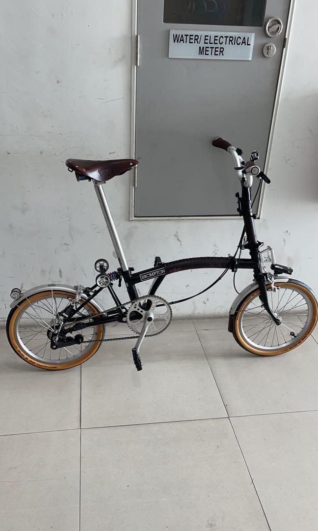 Rare Brompton black 5 speeds width ratio Sturmey archer hub. Yr 2002
