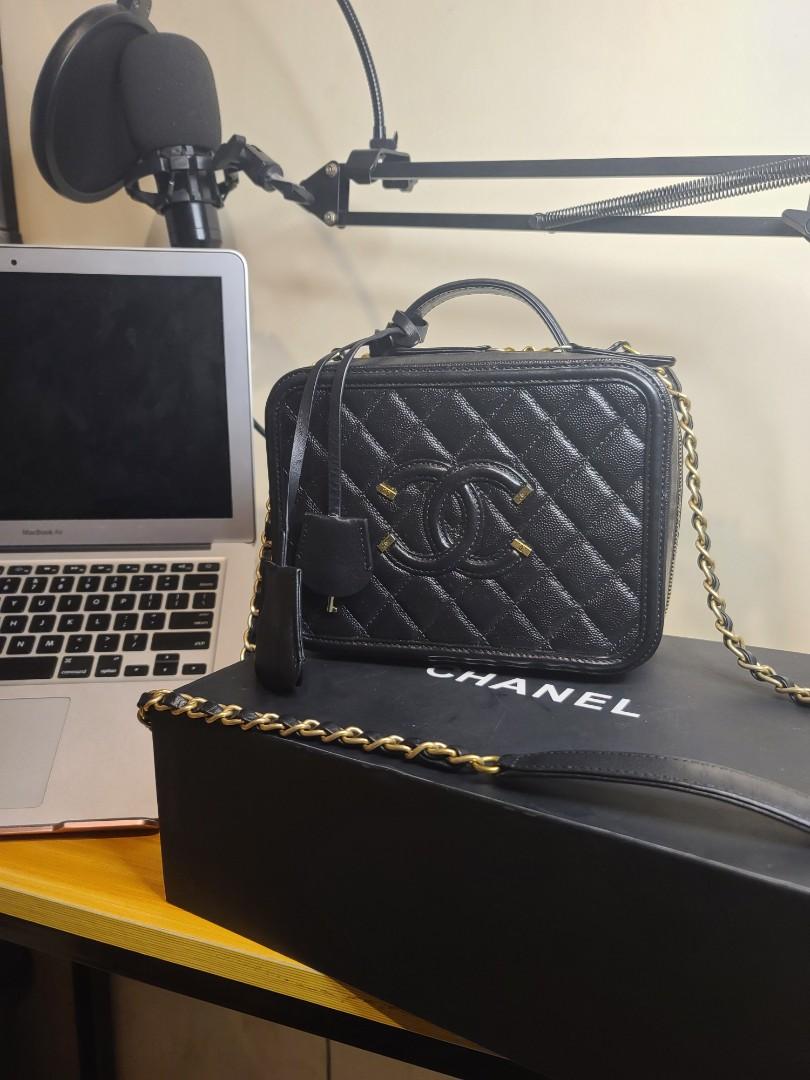 Chanel Vanity Medium (Category: Luxury Bags & Wallets) located in Manila. Submitted by shoppingspree008 (Listing ID 1127501766, Image 2). Description: Chanel Medium Vanity Bag in caviar leather. This was gifted to me.Super nice in actual.Please pm for more photos. Has lock and key. Issue: NGA no more hologram and card no return no exchange policy.Please inspect before buying..