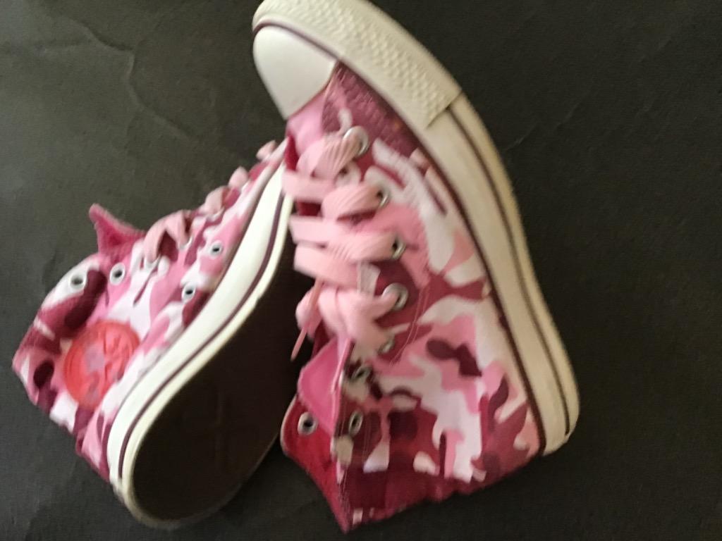 Pink camo converse new arrivals