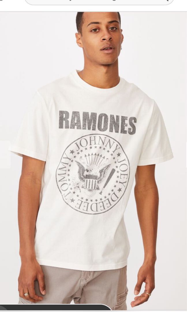 cotton on ramones tshirt, Men's Fashion 