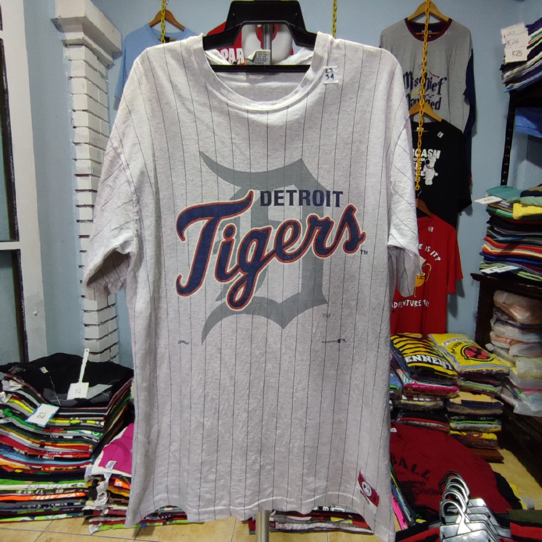 Vintage MLB Genuine Merchandise Detroit Tigers Nutmeg Jersey Art