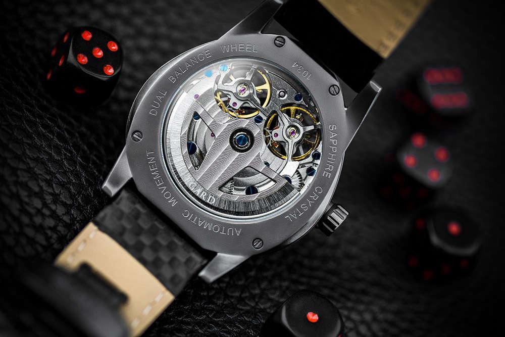 Egard Men's Quantus Carbon Beast Automatic main image 0