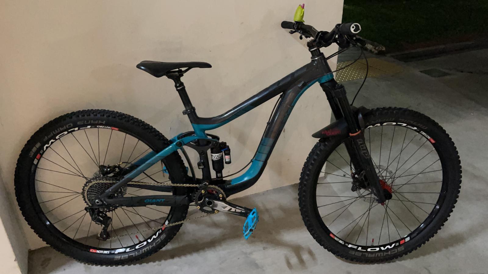 Giant reign 2025 27.5 for sale