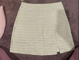 Gingham Split Hem Skirt size M