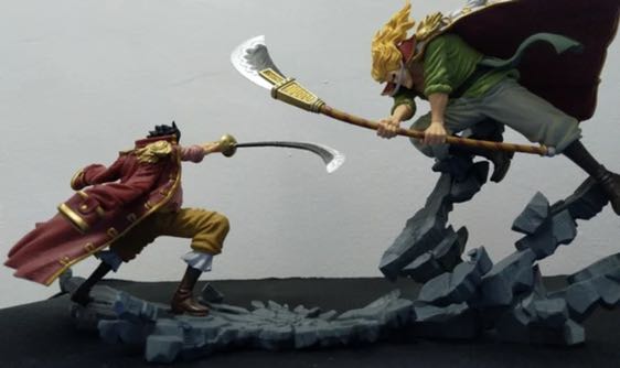 Roger and whitebeard figure Outlet