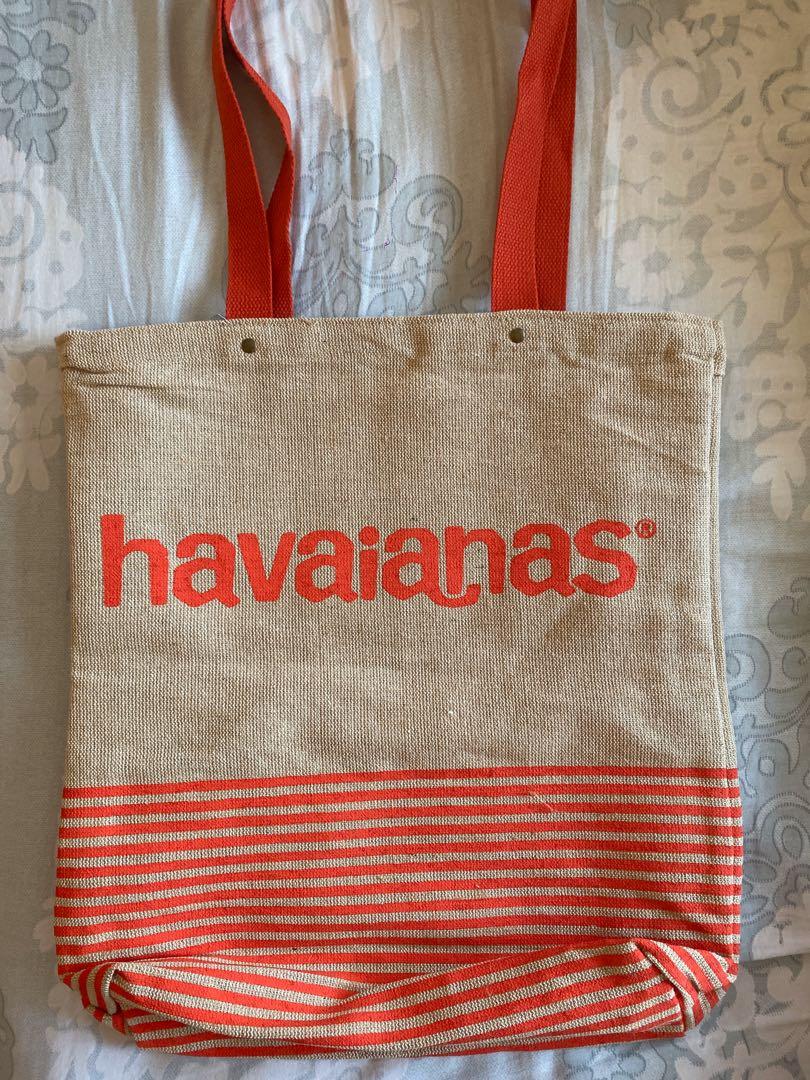 Havaianas tote bag (Category: Tote Bags) located in Quezon City. Submitted by jeckmarj (Listing ID 1127334998, Image 1). Description: Buy 2 for P550 Buyer shoulders shipping fee from Quezon City. Shopping bag, Beach bag, everyday bag.
