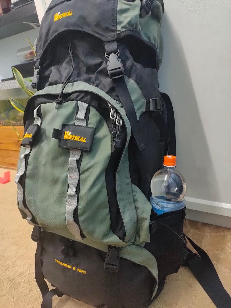 Jenama beg discount hiking