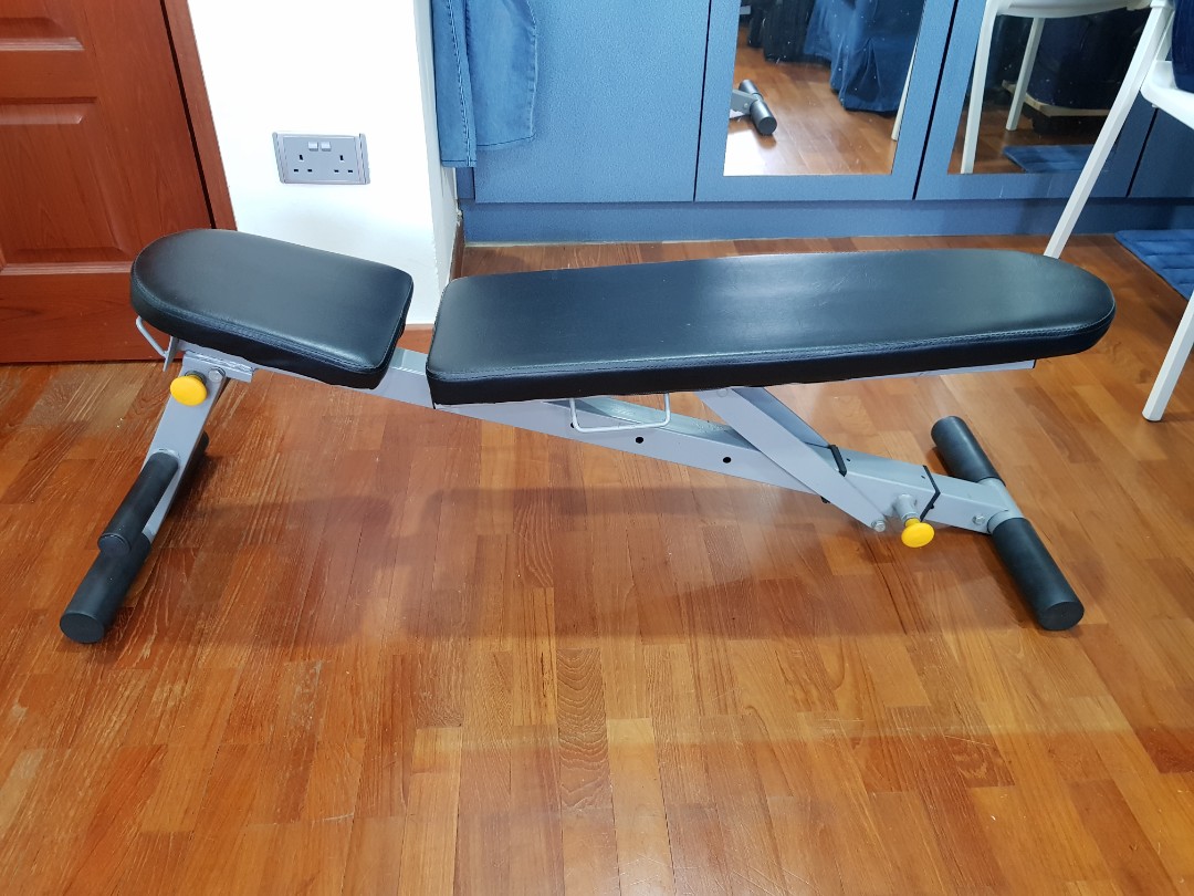 Home gym workout bench fully adjustable, Sports Equipment, Exercise
