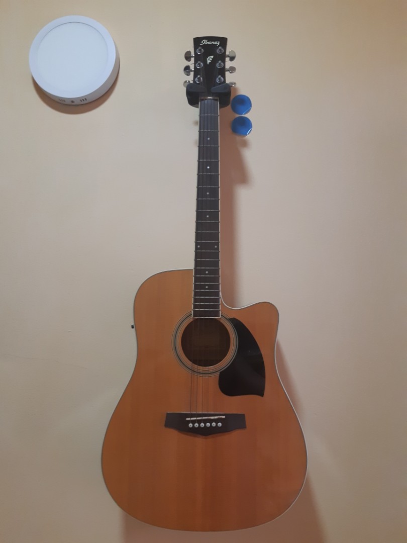 Ibanez AEQ2T Acoustic Guitar, Hobbies & Toys, Music & Media, Musical