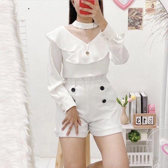 White comfy blouse, Women's Fashion, Tops, Blouses on Carousell