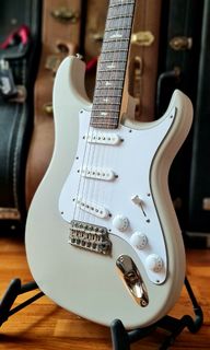 (Category: ) located in . Submitted by d.cali.guitars (Listing ID 1127340145, Image 1). Description: .