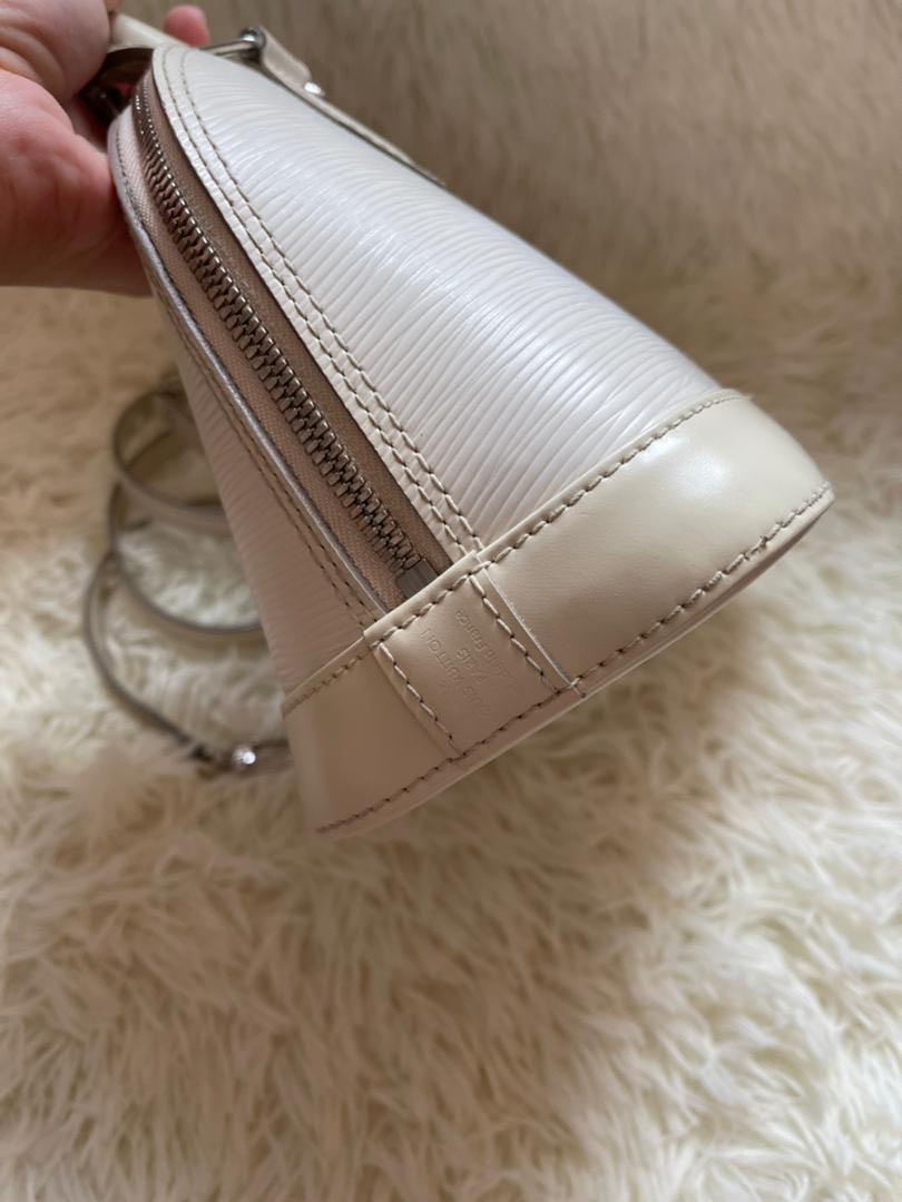 SALE! Louis Vuitton Alma BB in Epi leather Ivory mini bag, Women's Fashion,  Bags & Wallets, Purses & Pouches on Carousell