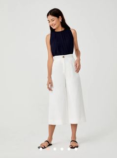 (Category: ) located in . Submitted by xjcloset (Listing ID 1127460341, Image 1). Description: .