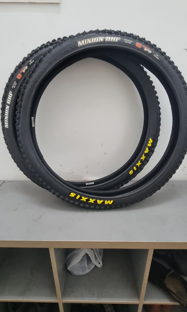 Maxxis minion dhf 26