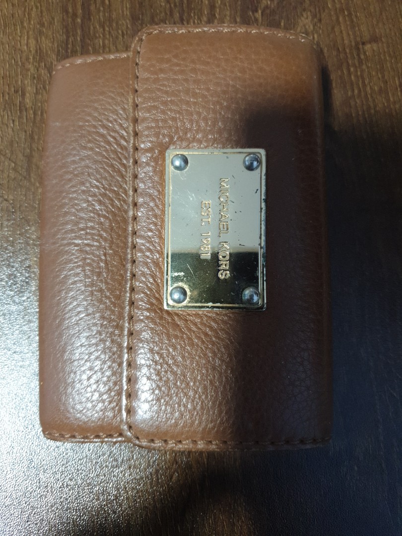 Michael kors deals wristlet keychain