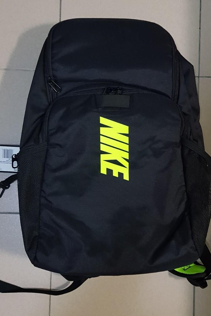 Nike shop brasilia varsity