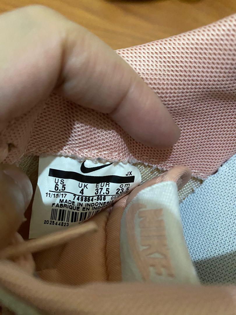 nike cortez salmon pink