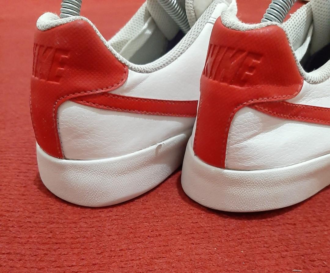 nike court royale red and white