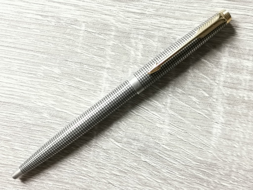 Parker 75 Ciselé Sterling Silver Cap Action Ballpoint Pen ~ 派克75