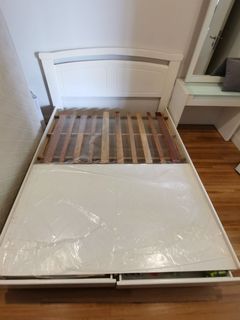 (Category: ) located in . Submitted by joshkong (Listing ID 1127512333, Image 1). Description: .