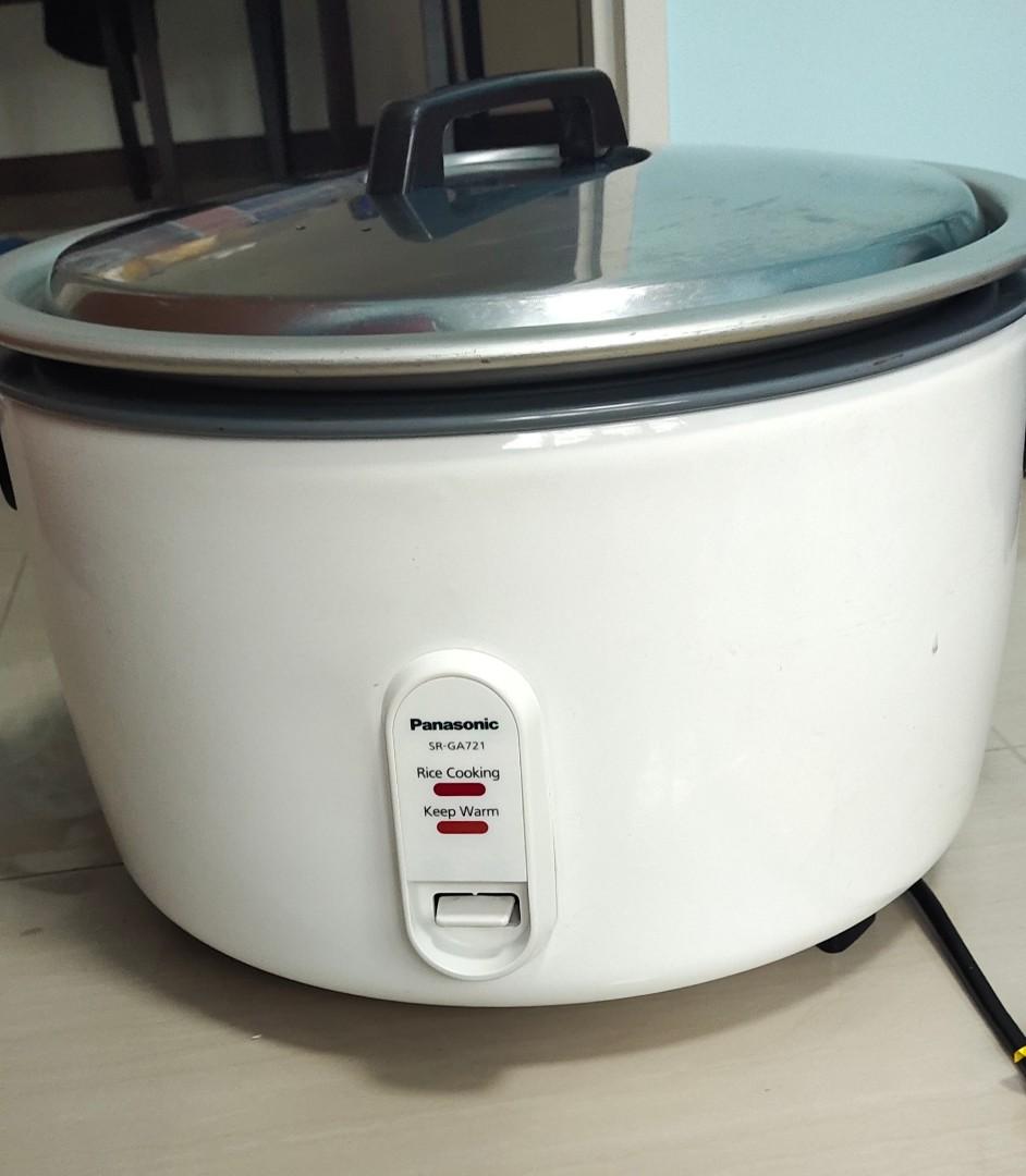 Giant Rice Cooker Cooks 10kg Of Rice // Giant Rice Cooker