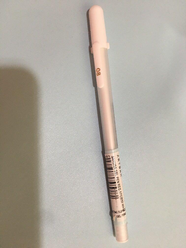 Sakura gel pen white 08, Hobbies & Toys, Stationary & Craft, Craft