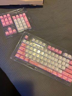 Sakura key caps - pink keyboard (keycaps only)