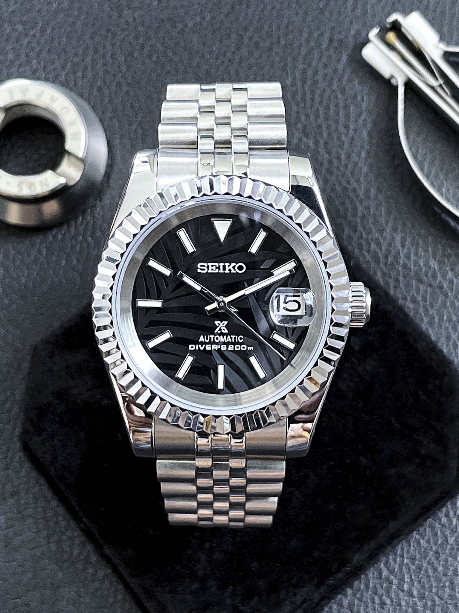 Seiko palm datejust Luxury Watches on Carousell