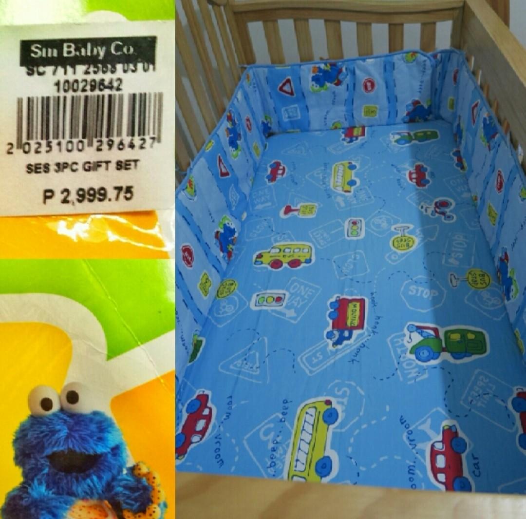Sesame Street 3 pc. Crib Set comforter crib sheet and bumper pad
