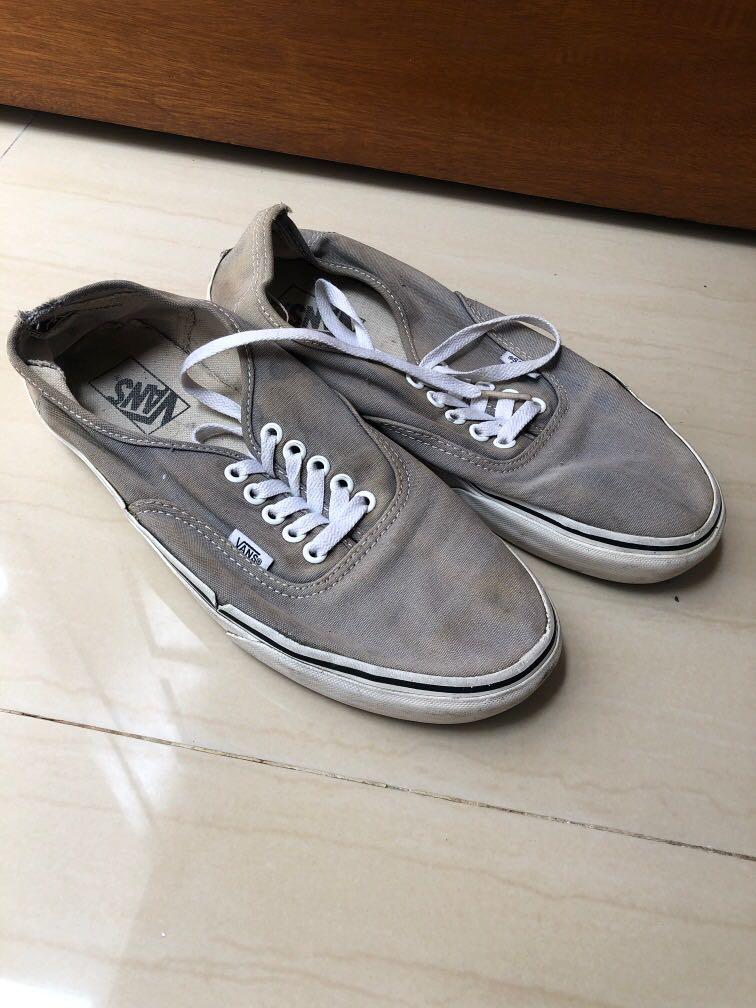 vans 42