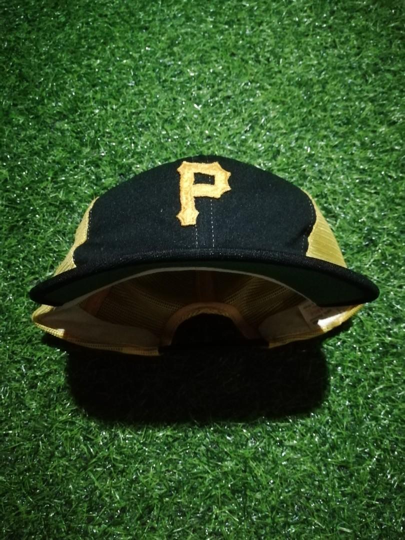 Vintage pirates hat, Men's Fashion 