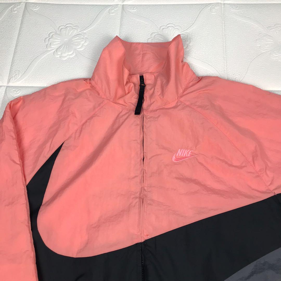 Nike big hot sale swoosh rose