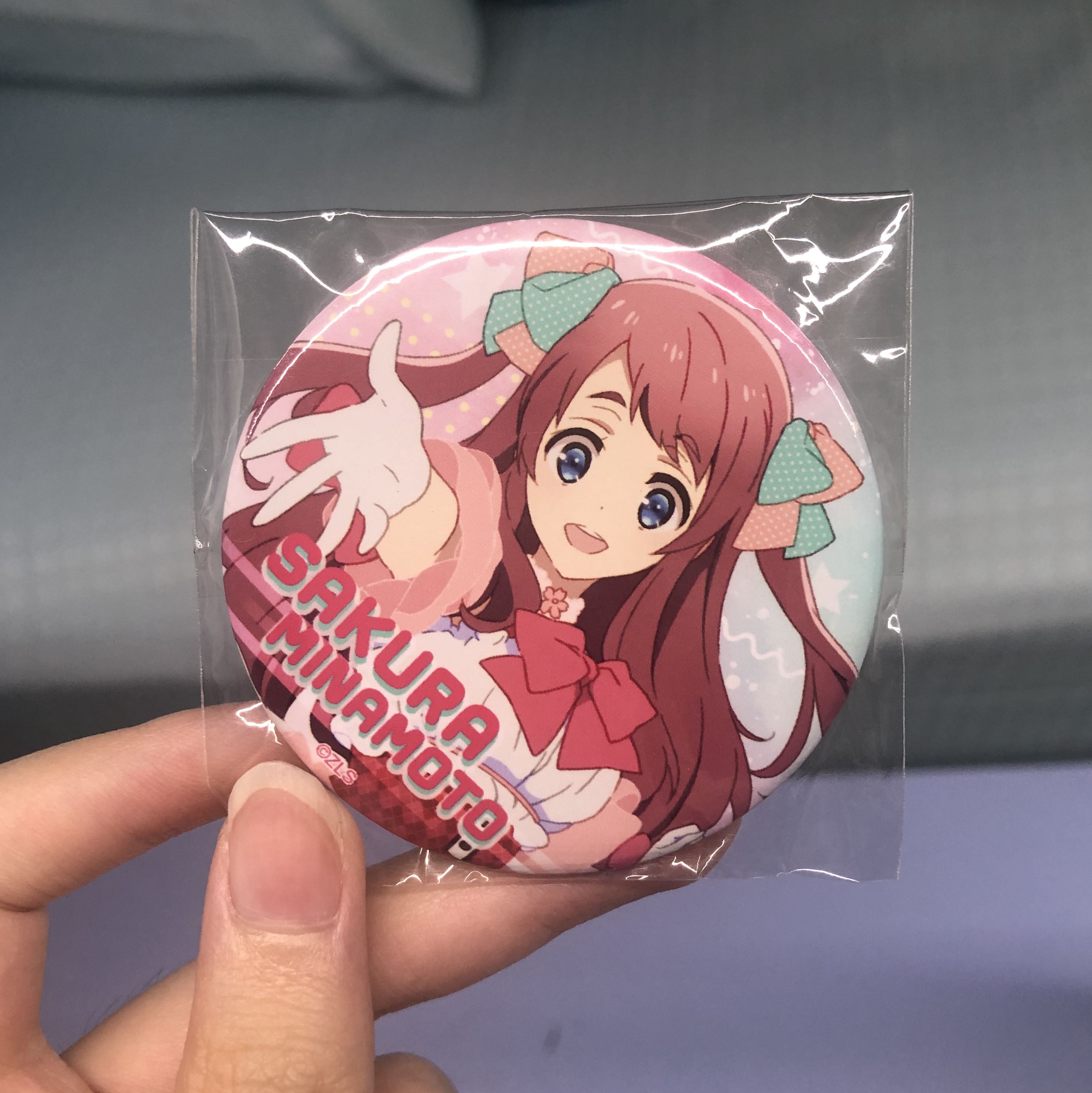 zombieland saga sakura minamoto badge, Hobbies & Toys, Memorabilia &  Collectibles, J-pop on Carousell