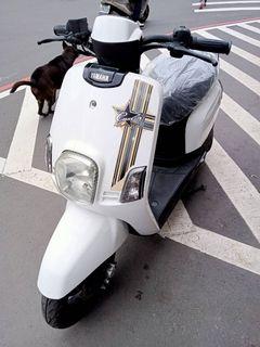 中古機車二手機車yamaha山葉cuxi 100 2010 機車 二手機車在旋轉拍賣