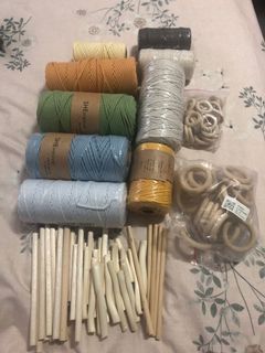 (Category: ) located in . Submitted by loopy_petals (Listing ID 1127554872, Image 1). Description: .