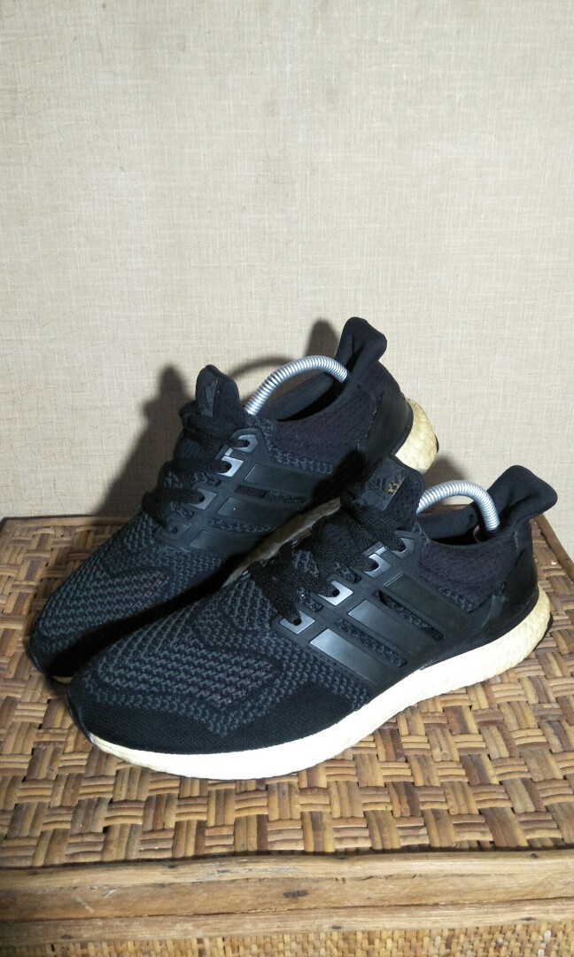 core black ultra boost 1.0