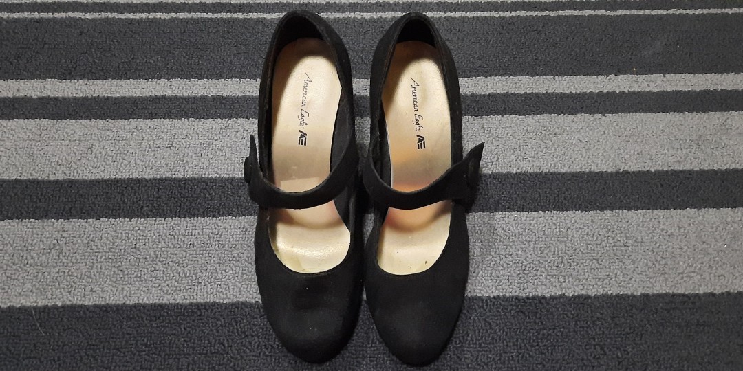 American eagle heels payless 2025