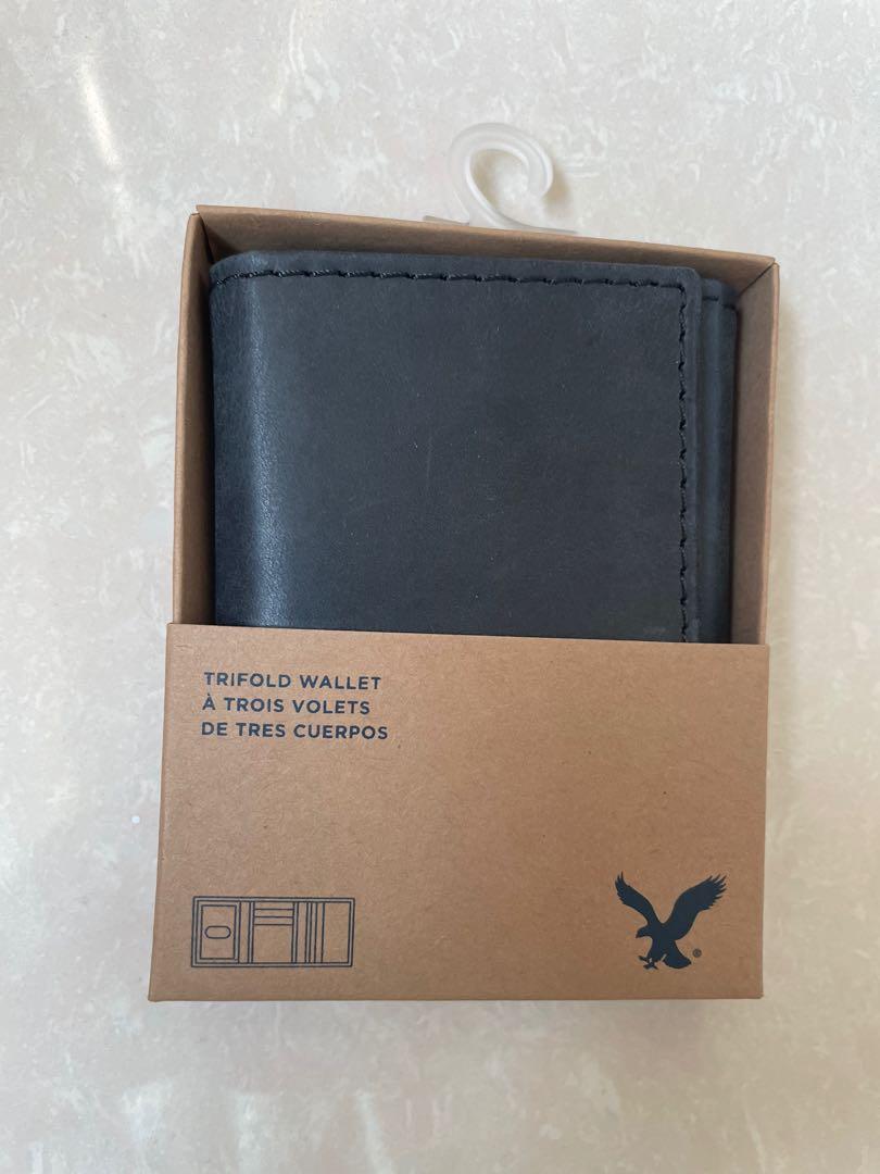 American eagle outfitters wallet store