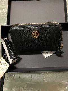 (Category: ) located in . Submitted by preloved.treasures (Listing ID 1127659479, Image 1). Description: .