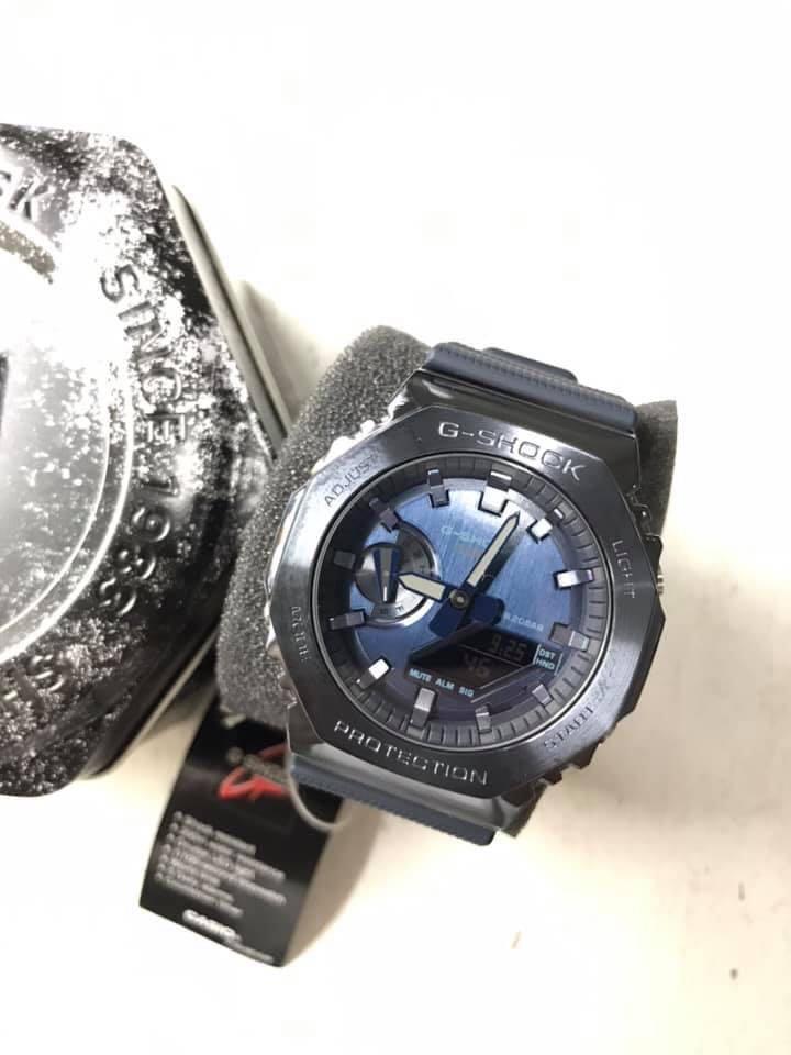 Casioak Gshock Steel GM2100-2A (Category: Men's Watches) located in Manila. Submitted by seikowatchfactory (Listing ID 1127618991, Image 3). Description: Contact: +639178302158 sms/viber/whatsapp/wechat/telegram Brand New in Box Authentic Gshock 10/10 Model: GM2100-2A Price: 9500 pesos Specifications: Size of Case: 49.3 x 44.4 x 11.8mm Total Weight: 72g Case / bezel material: Resin / Stainless steel Resin Band Neobrite Shock Resistant Mineral Gla