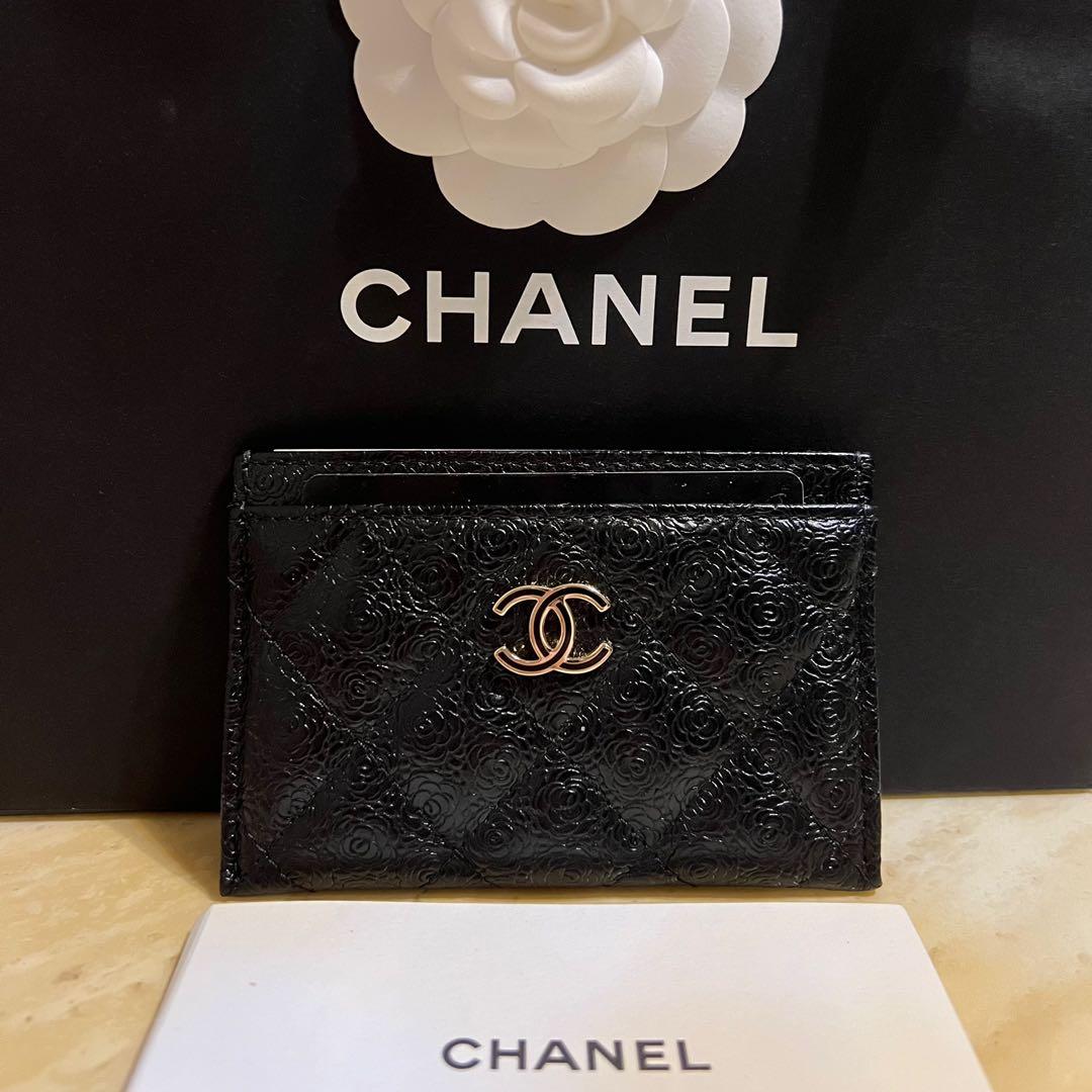 Chanel Camellia Embossed Black Flat Cardholder Card Holder, Men's Fashion,  Watches & Accessories, Wallets & Card Holders on Carousell