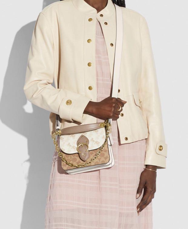 Beat shoulder bag 18 with horse and carriage print clearance